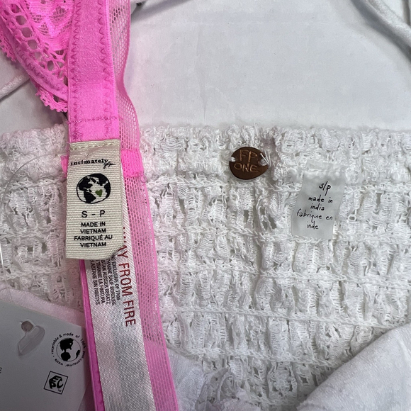 Free People Pink and White Lace Bralette Set - Picture 5 of 5